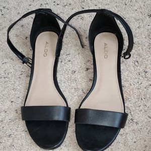 ALDO low wedge sandal